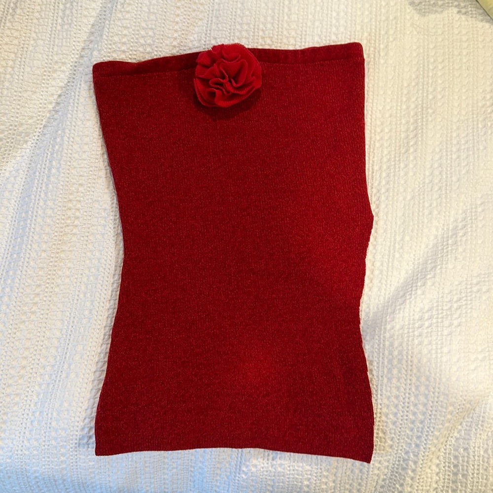 Belle top in red